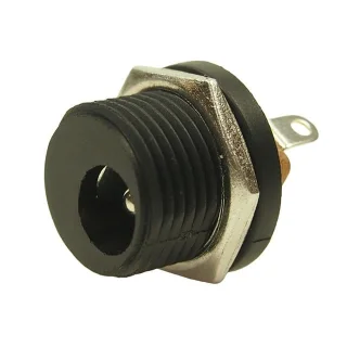 שקע DC מבודד להלחמה לפנל - קוטר פנימי 2.1MM