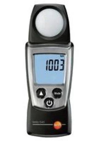 מודד עוצמת אור ידני דיגיטלי - TESTO 540 LUX METER
