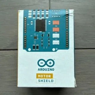 כרטיס הרחבה - ARDUINO MOTOR SHIELD