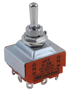 מתג טוגל 3PDT 15A 125VAC