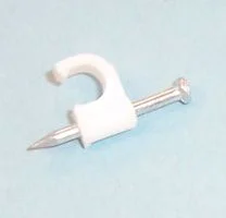 תפסנים עם מסמר לכבלים עגולים בקוטר עד 3.5MM - לבן