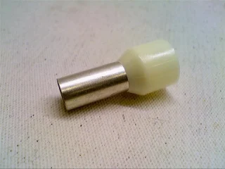 סופיות מבודדות לכבל 16.0MM² - לבן - 100 יחידות